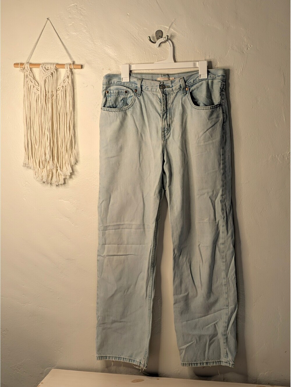 Levi's Low Pro Straight Light Wash Jeans Size 31